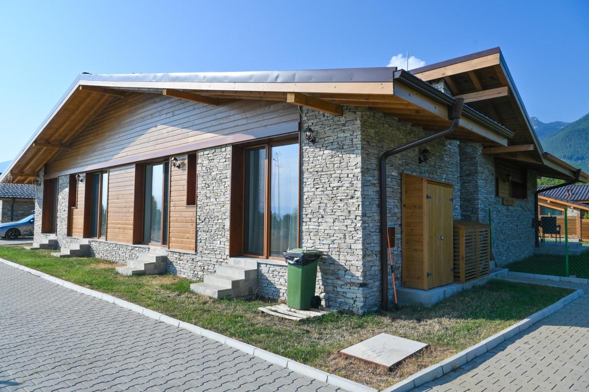 Letizia Near The Pirin Golf