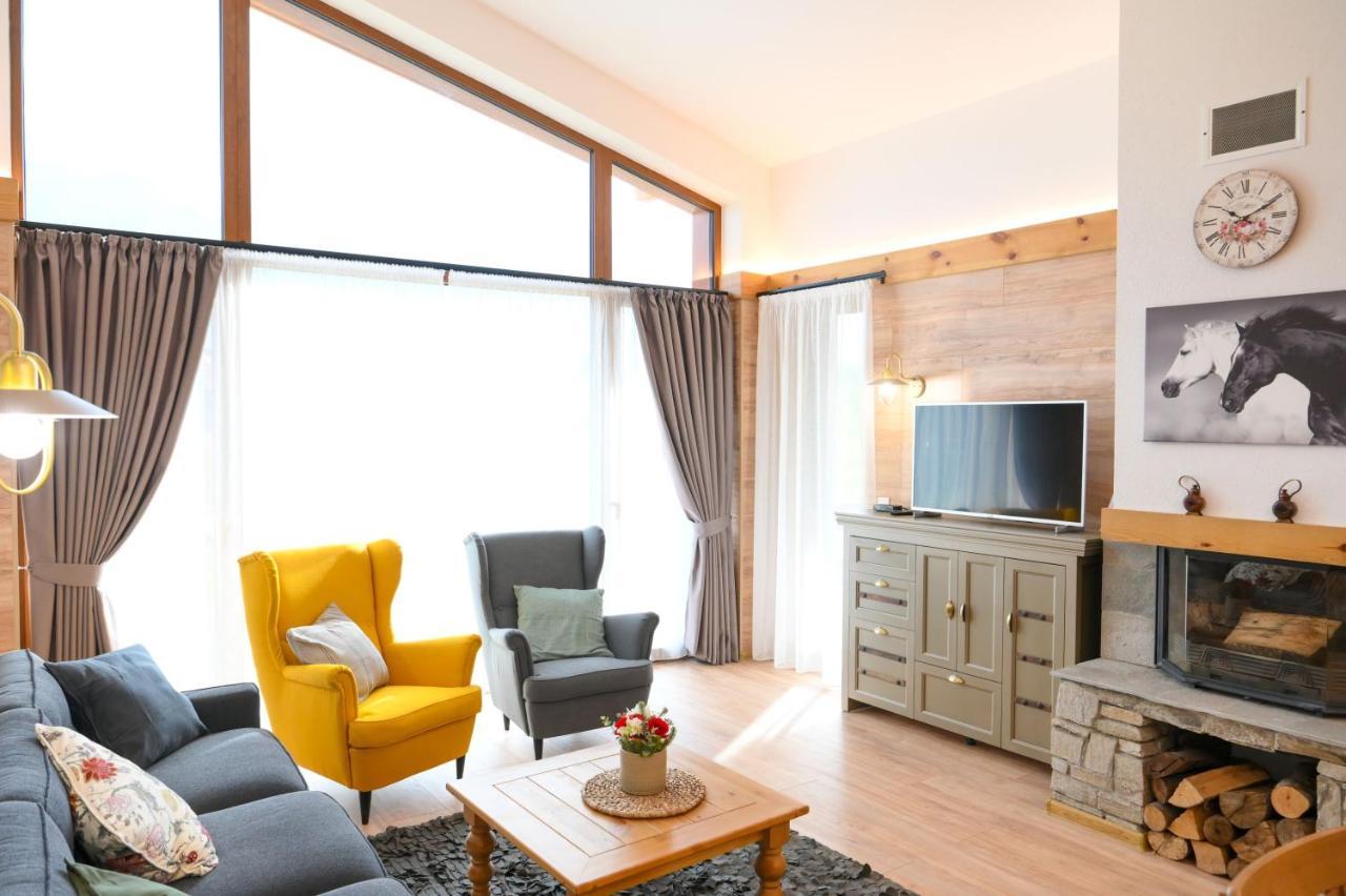 Letizia Near The Pirin Golf * Bansko