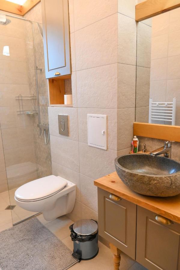 Villa Letizia Near The Pirin Golf